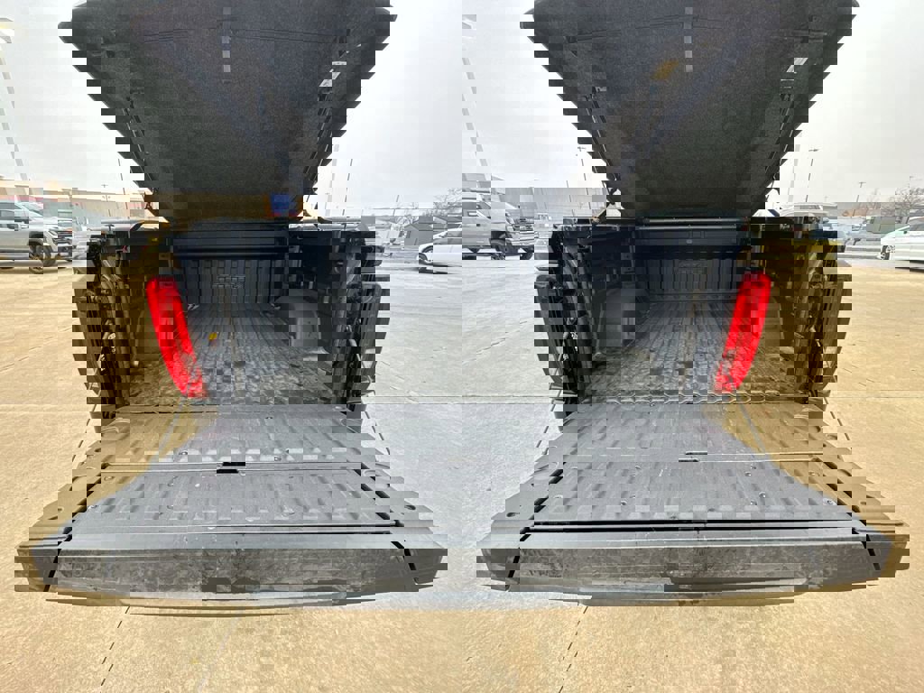 Certified 2024 GMC Sierra 1500 AT4 w/ Technology Package image 28