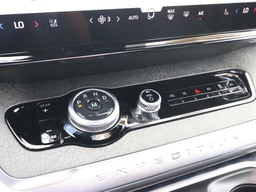 New 2026 Ford Expedition Tremor AWD/4WD image 24