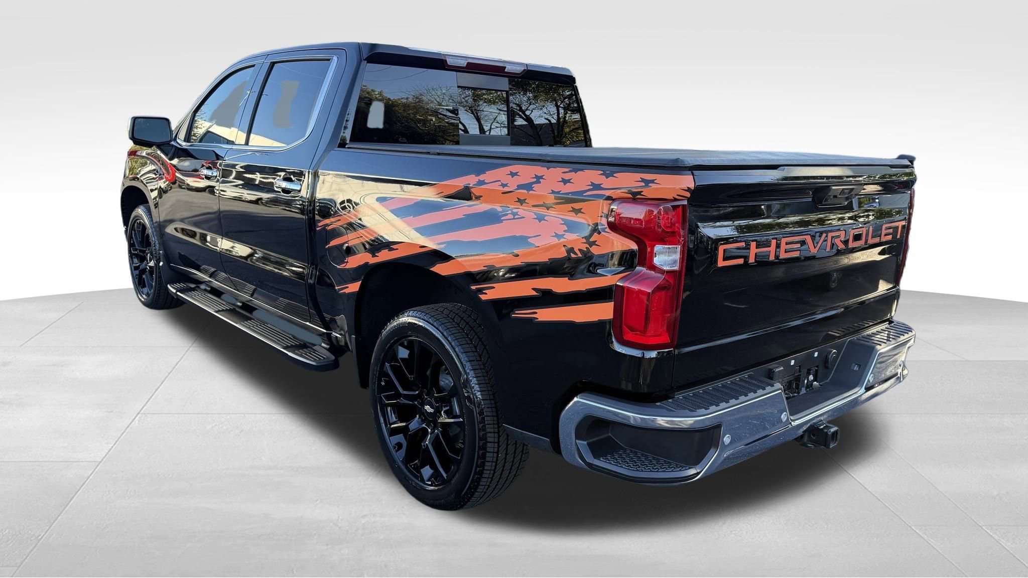 Used 2024 Chevrolet Silverado 1500 LTZ w/ LTZ Convenience Package II image 12