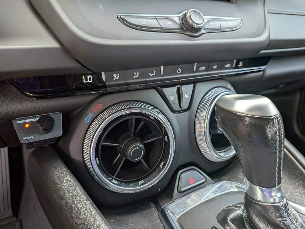 Used 2023 Chevrolet Camaro LT RWD image 33