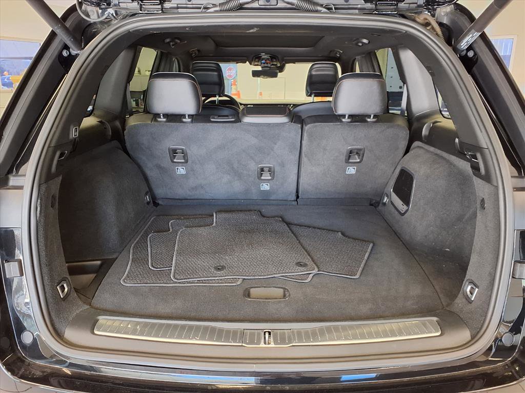 Used 2023 Jeep Grand Cherokee Summit w/ Adv Protech Group IV image 17