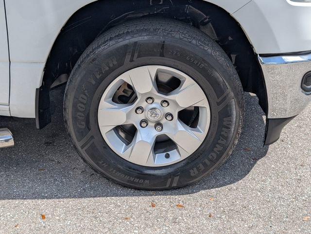 Used 2021 RAM 1500 Big Horn image 9