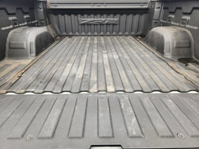 Used 2023 Chevrolet Silverado 1500 ZR2 w/ Technology Package AWD/4WD image 32