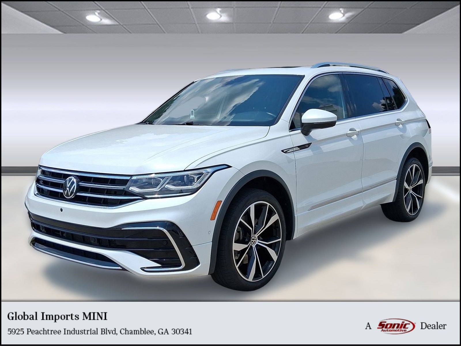 Used 2024 Volkswagen Tiguan SEL R-Line