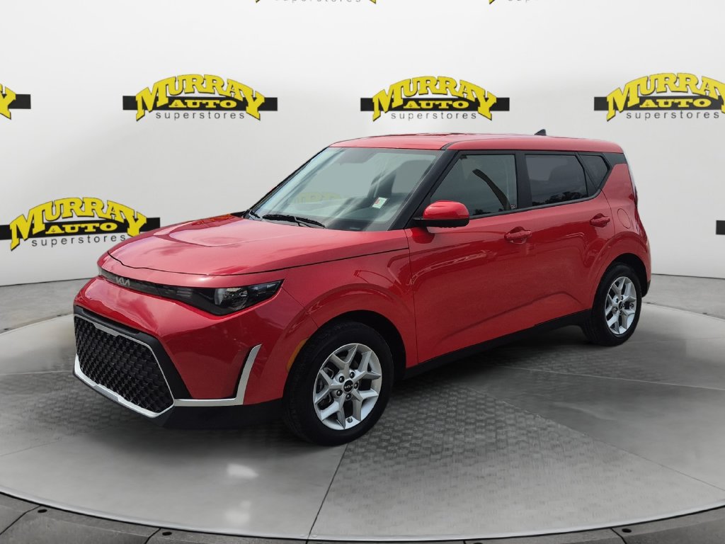 Used 2025 Kia Soul LX w/ LX Technology Package