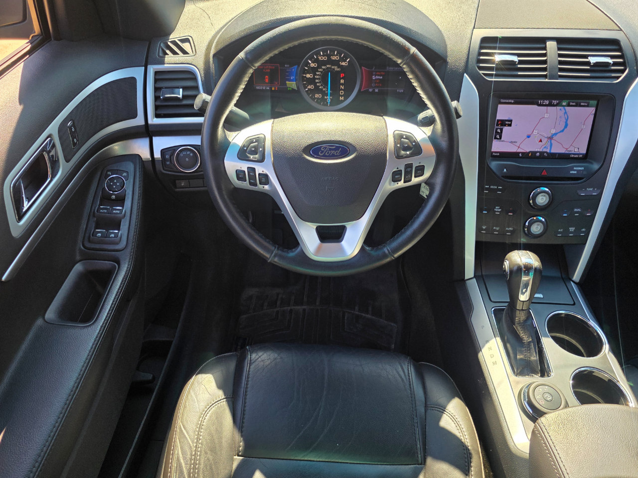 Used 2013 Ford Explorer XLT image 14