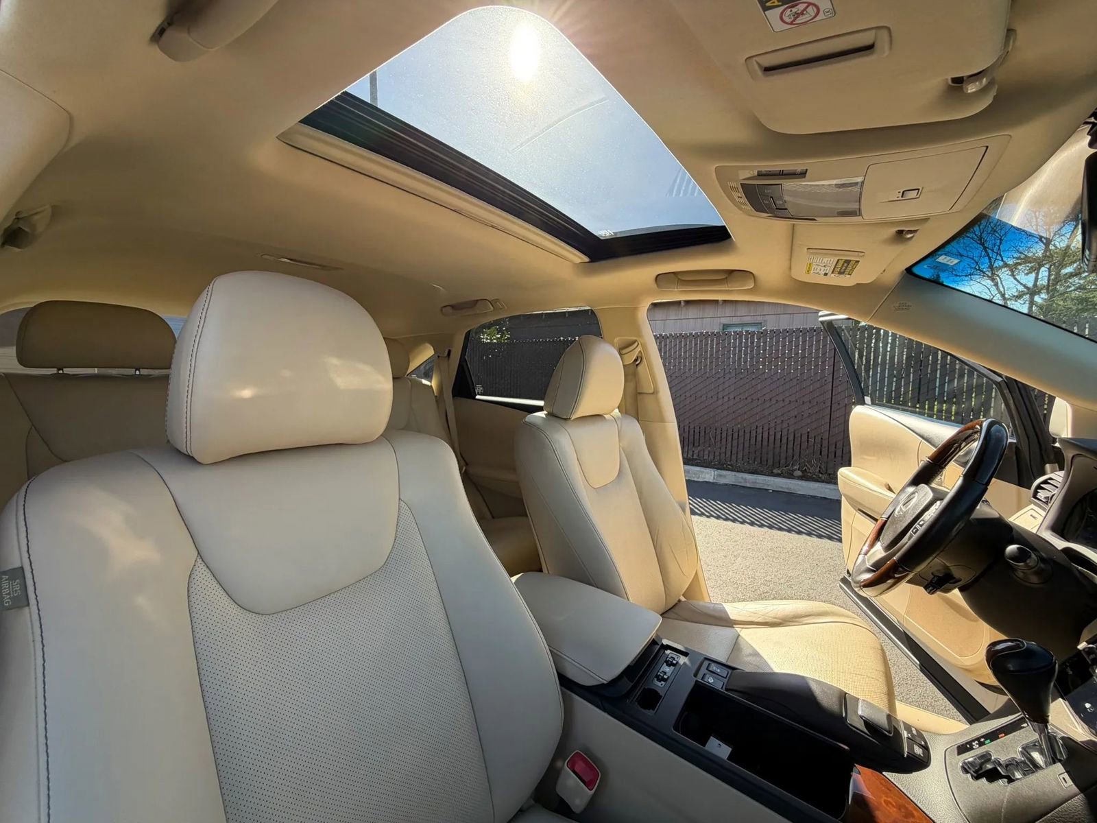 Used 2013 Lexus RX 450h AWD w/ Navigation Pkg image 31