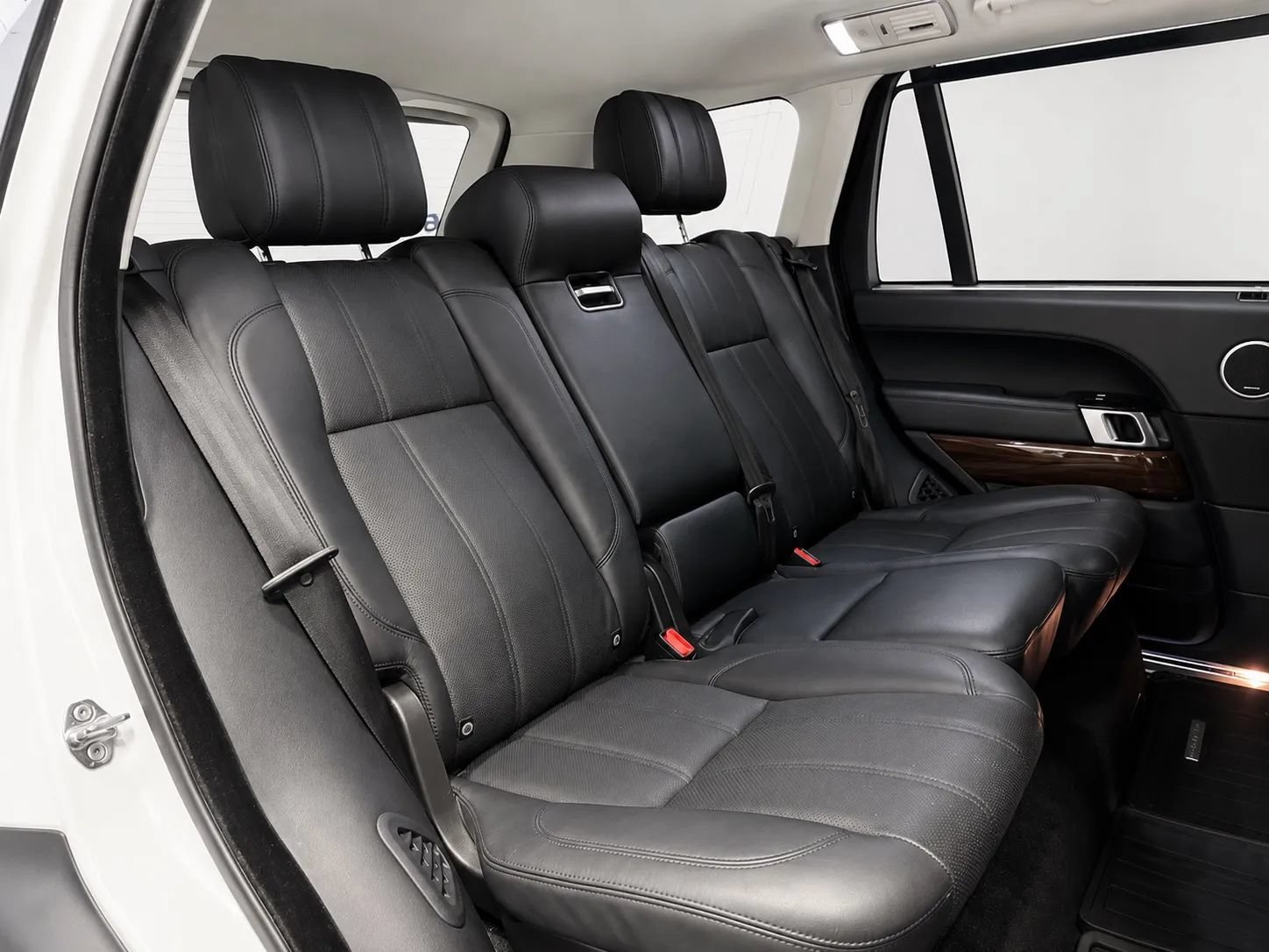 Used 2017 Land Rover Range Rover Long Wheelbase Supercharged AWD/4WD image 22