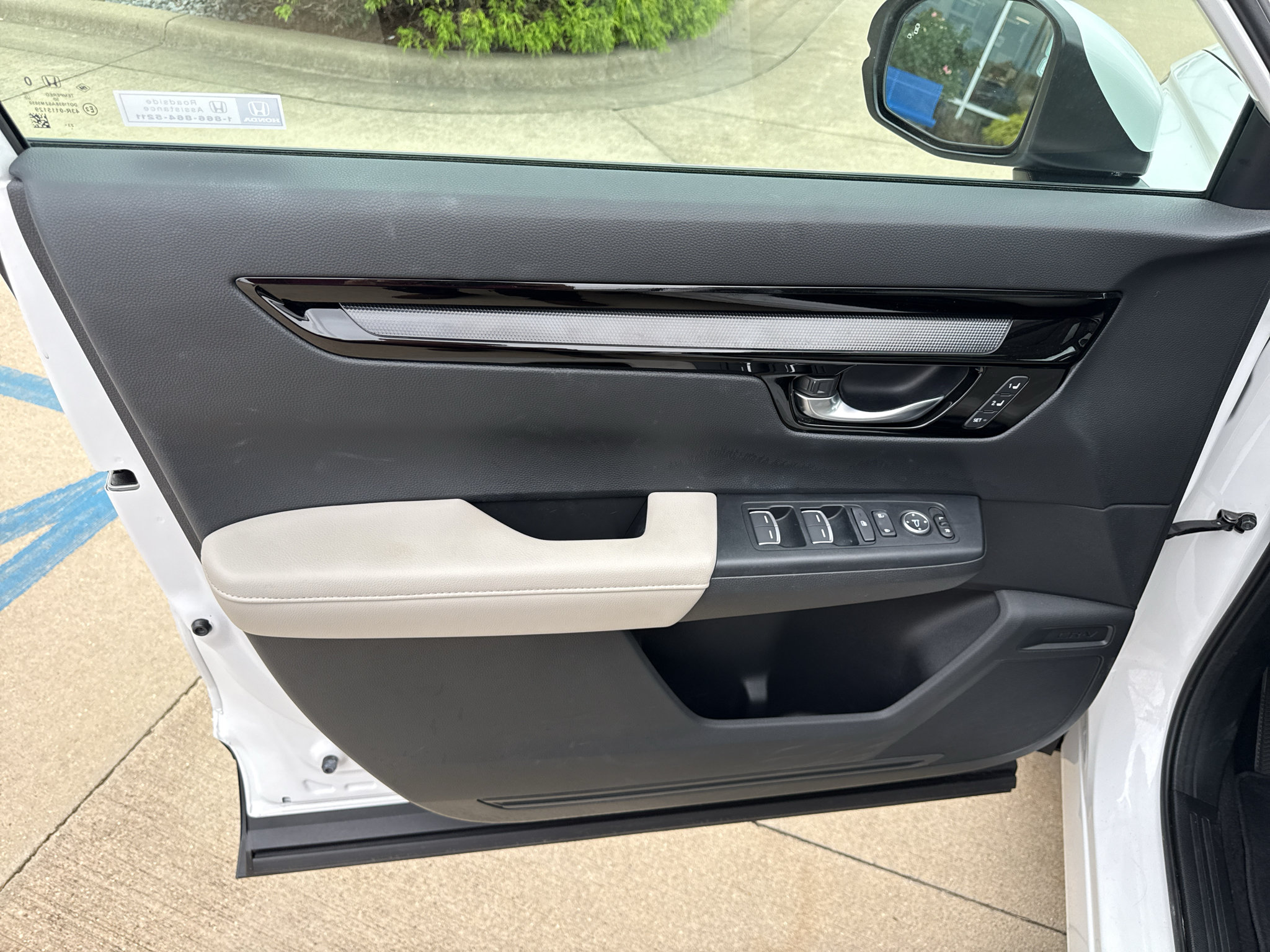 Used 2024 Honda CR-V EX-L image 14