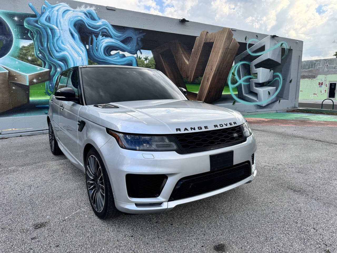 Used 2019 Land Rover Range Rover Sport HSE Dynamic AWD/4WD image 5