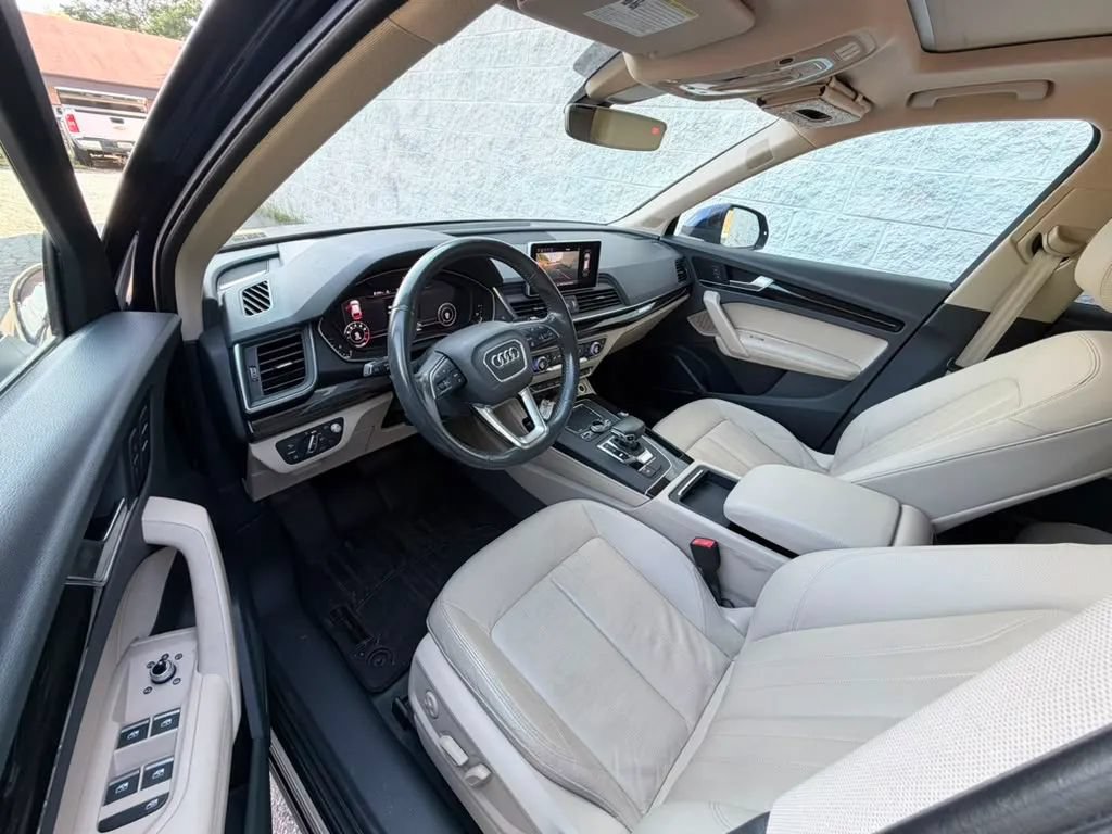 Used 2018 Audi Q5 Prestige w/ Prestige Package AWD/4WD image 16