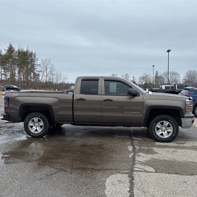 Used 2014 Chevrolet Silverado 1500 LT w/ LT Convenience Package image 5