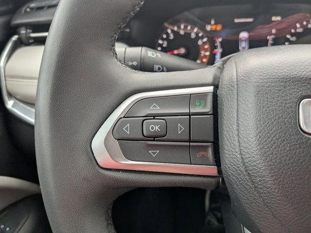 Used 2023 Jeep Compass Limited image 24