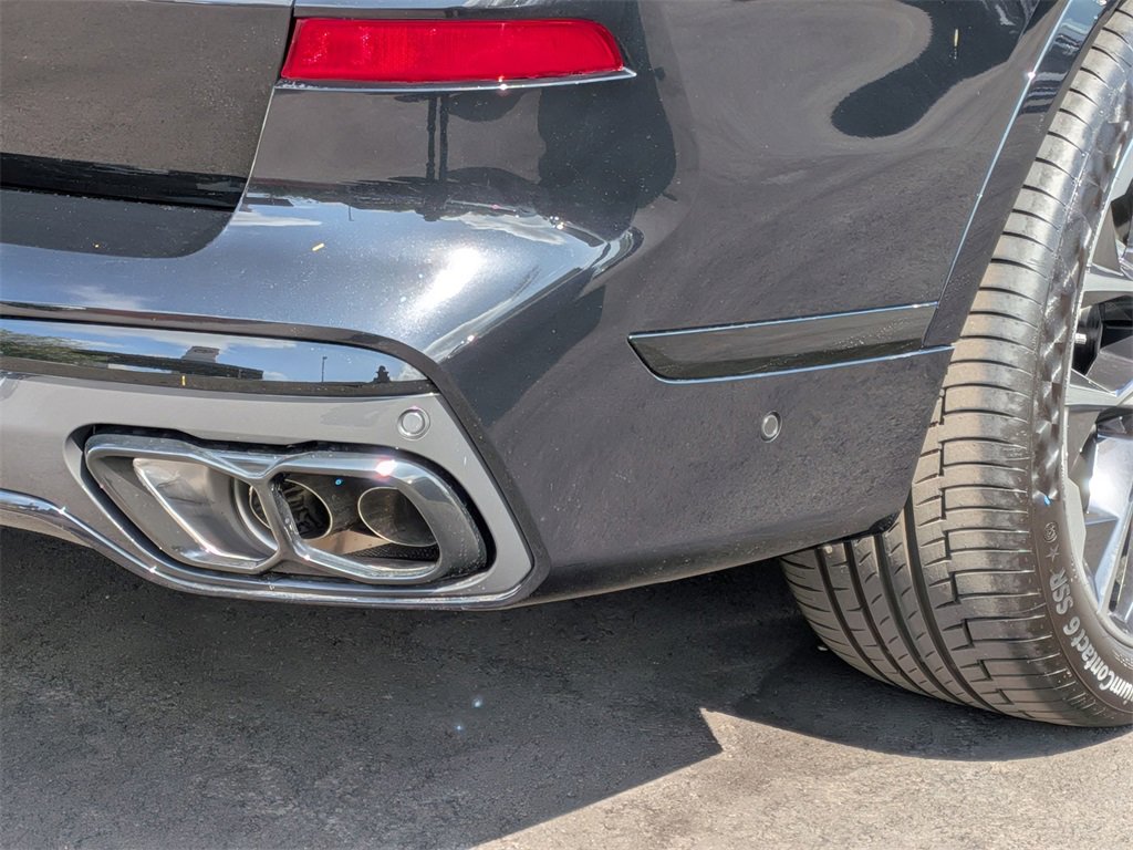 New 2026 BMW X7 M60i image 22