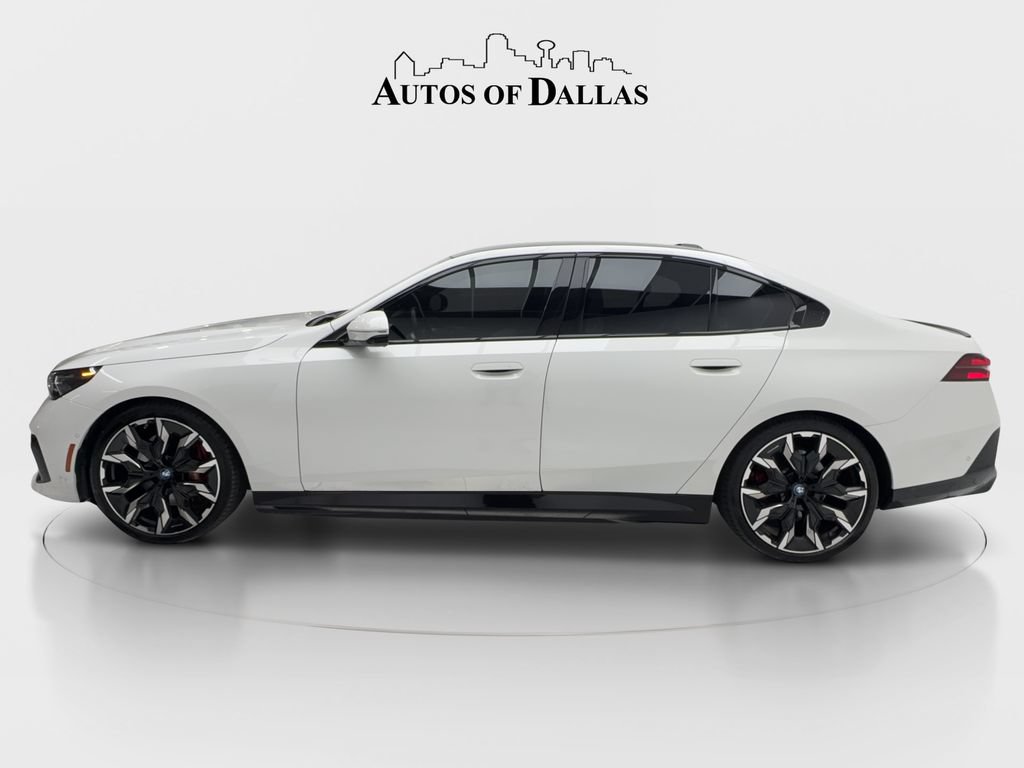 Used 2024 BMW i5 eDrive40i w/ Executive Package RWD image 5