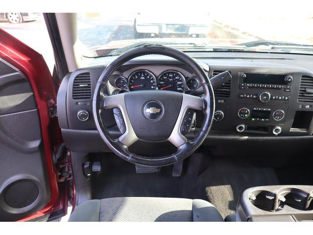 Used 2008 Chevrolet Silverado 1500 LT w/ Power Pack Plus image 9