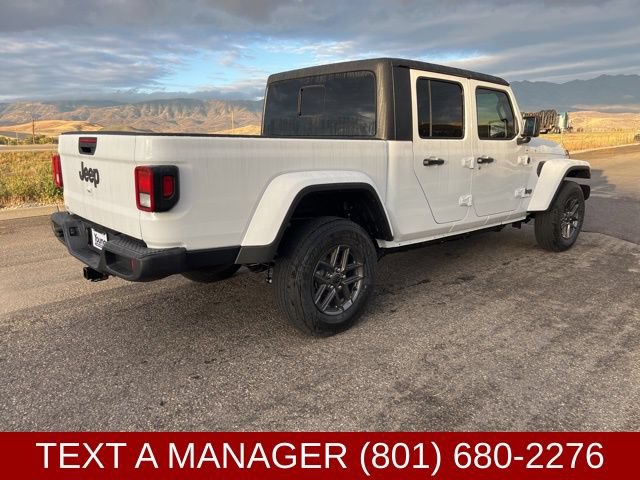 New 2025 Jeep Gladiator Sport AWD/4WD image 3