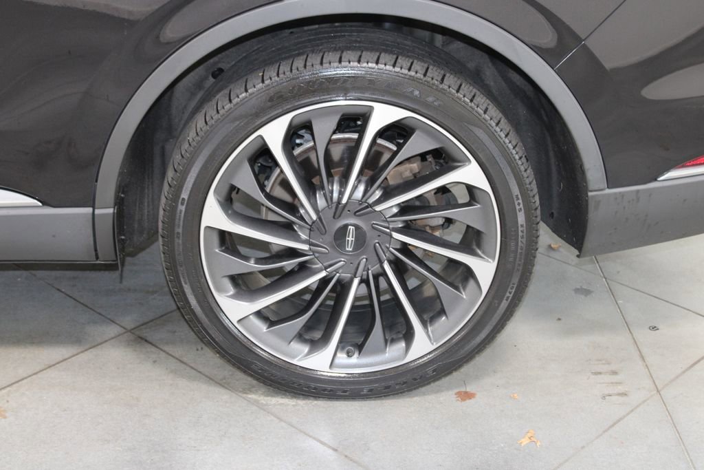 Used 2023 Lincoln Aviator Reserve w/ Equipment Group 201A image 16