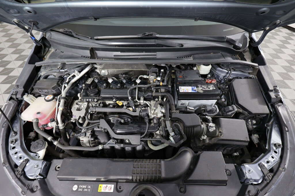 Used 2020 Toyota Corolla SE w/ Carpet Mat Package (TMS) image 37