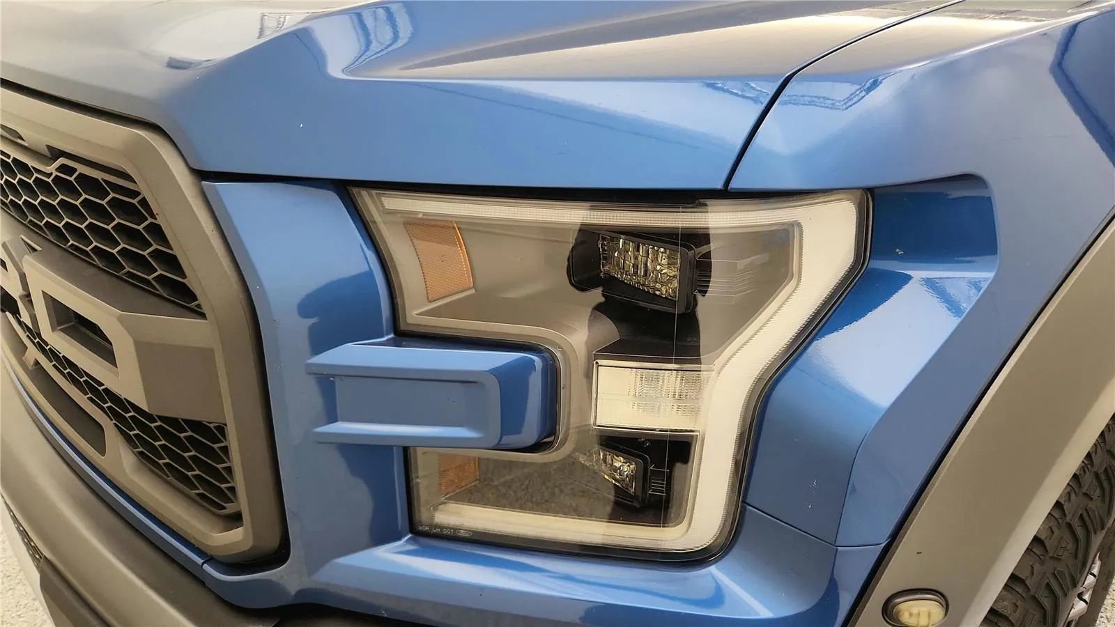 Used 2019 Ford F150 Raptor w/ Equipment Group 802A Luxury image 14