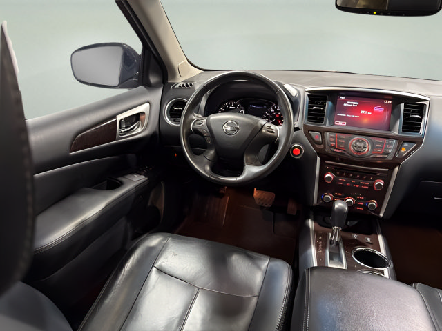 Used 2014 Nissan Pathfinder SL w/ SL Tech Package FWD image 26