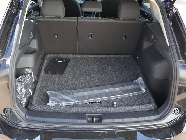 Used 2025 Volkswagen Tiguan S AWD/4WD image 15