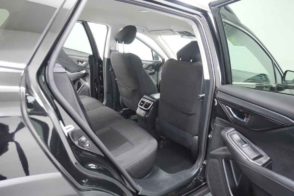Used 2023 Subaru Outback Premium AWD/4WD image 25