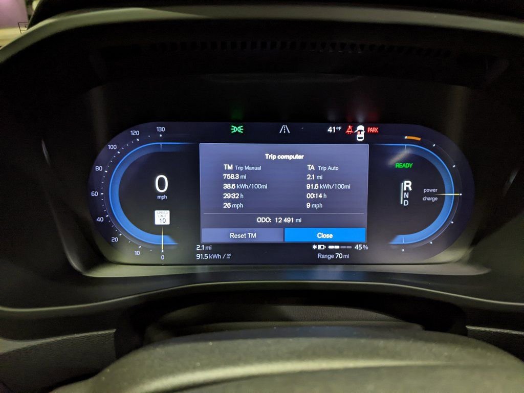 Certified 2023 Volvo XC40 Recharge Ultimate image 15