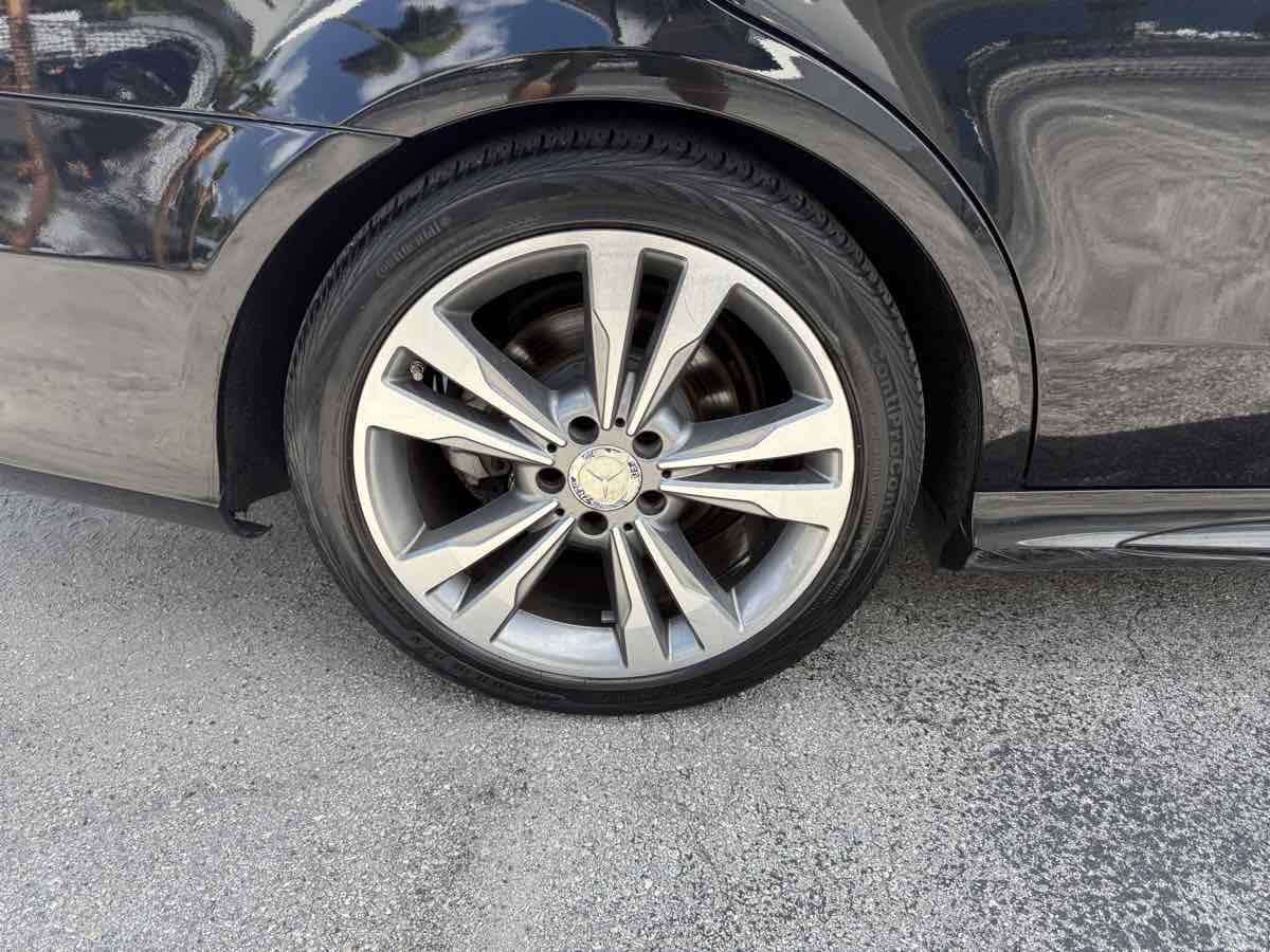 Used 2015 Mercedes-Benz E 350 4MATIC Sedan image 54