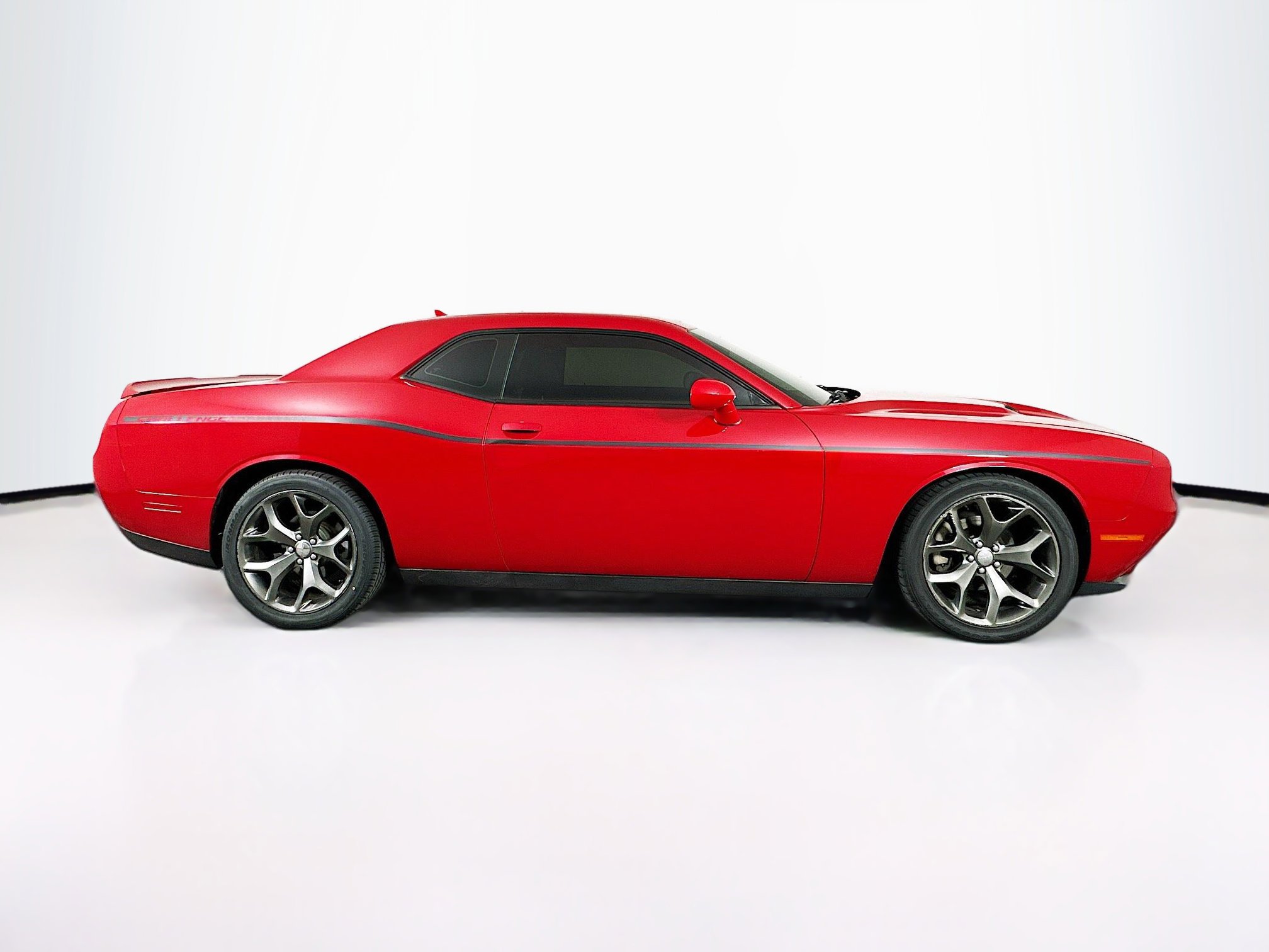 Used 2015 Dodge Challenger SXT Plus w/ Driver Convenience Group image 10