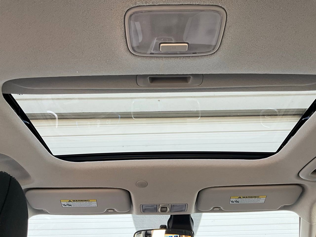Used 2025 Hyundai Venue SEL image 20