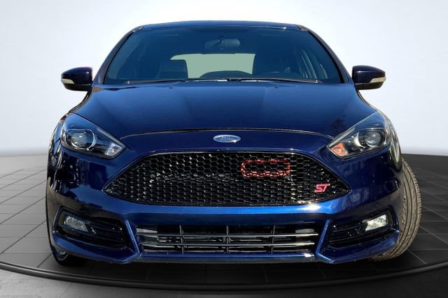 Used 2016 Ford Focus ST w/ Equipment Group 401A image 3