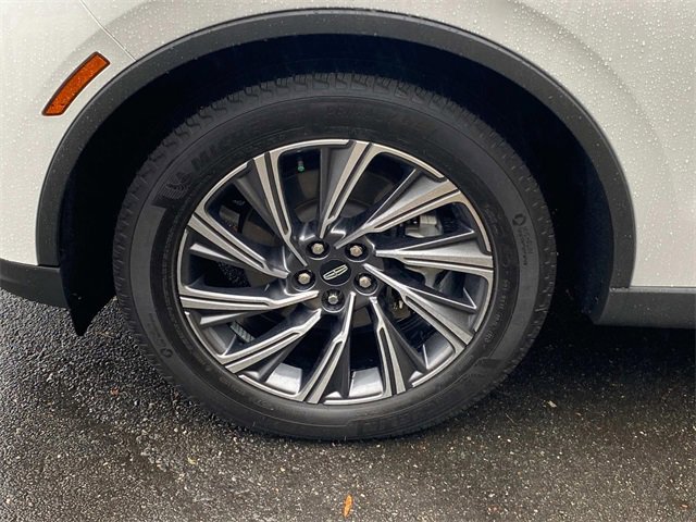 Used 2025 Lincoln Aviator 2WD image 6