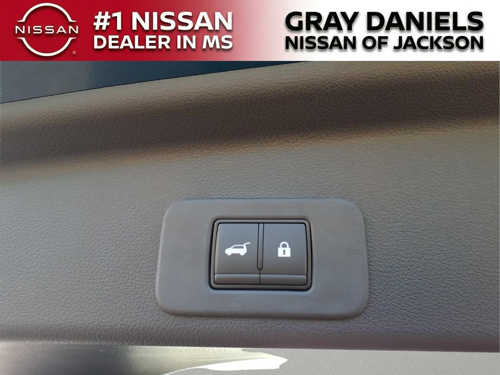 New 2026 Nissan Murano Platinum w/ Cargo Package AWD/4WD image 9