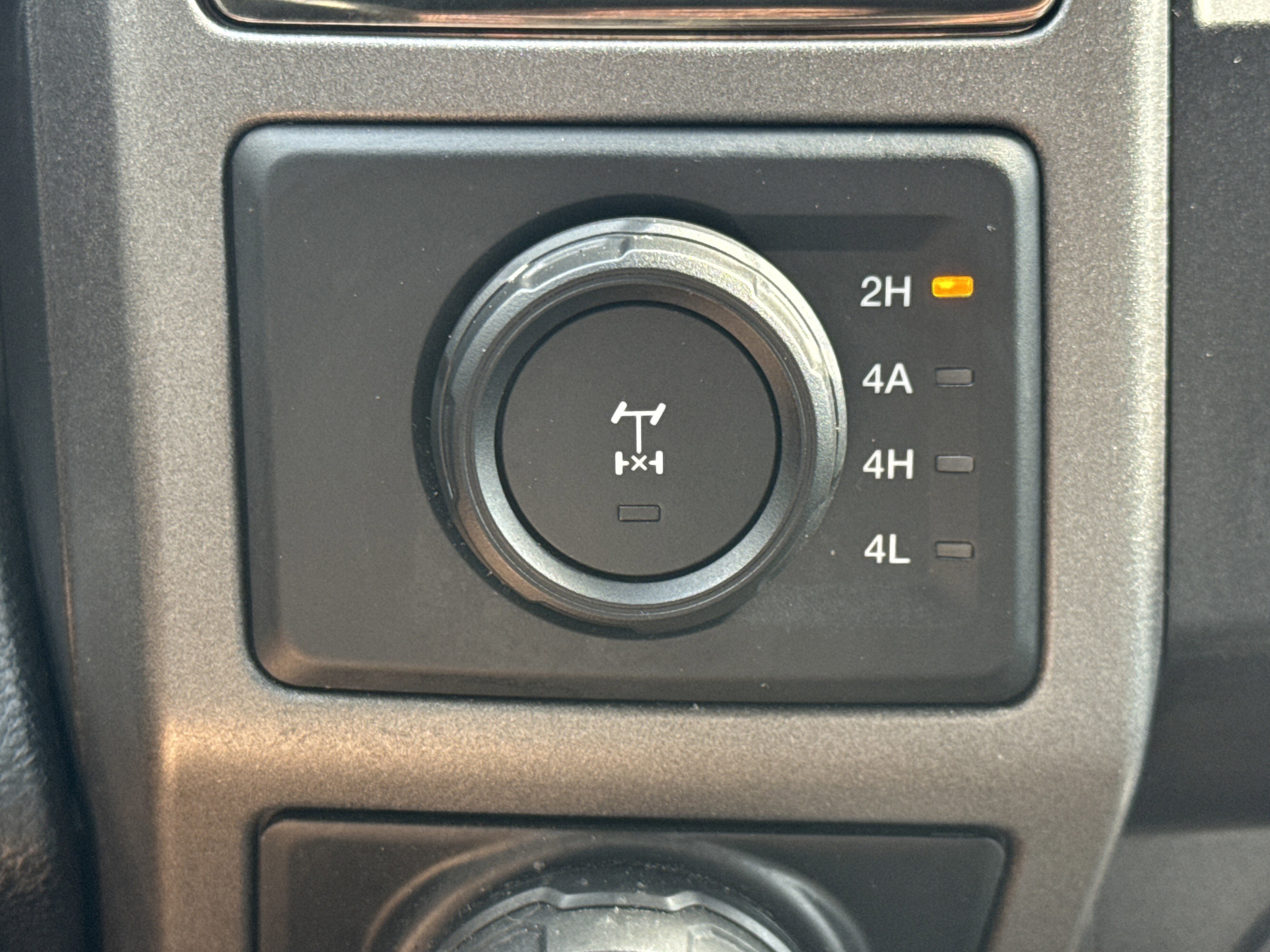 Used 2018 Ford F150 Raptor w/ Equipment Group 802A Luxury image 22