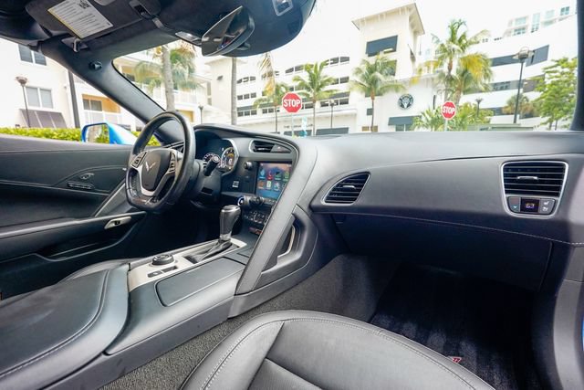 Used 2016 Chevrolet Corvette Z06 w/ 3LZ Preferred Equipment Group RWD image 96