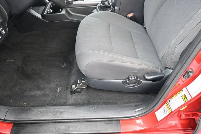 Used 2017 Toyota Tacoma TRD Off-Road AWD/4WD image 13