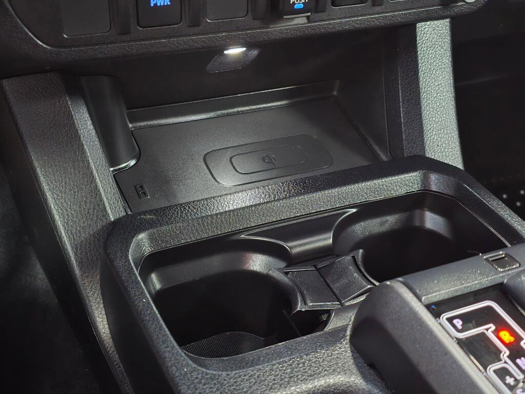 Used 2019 Toyota Tacoma TRD Sport image 26