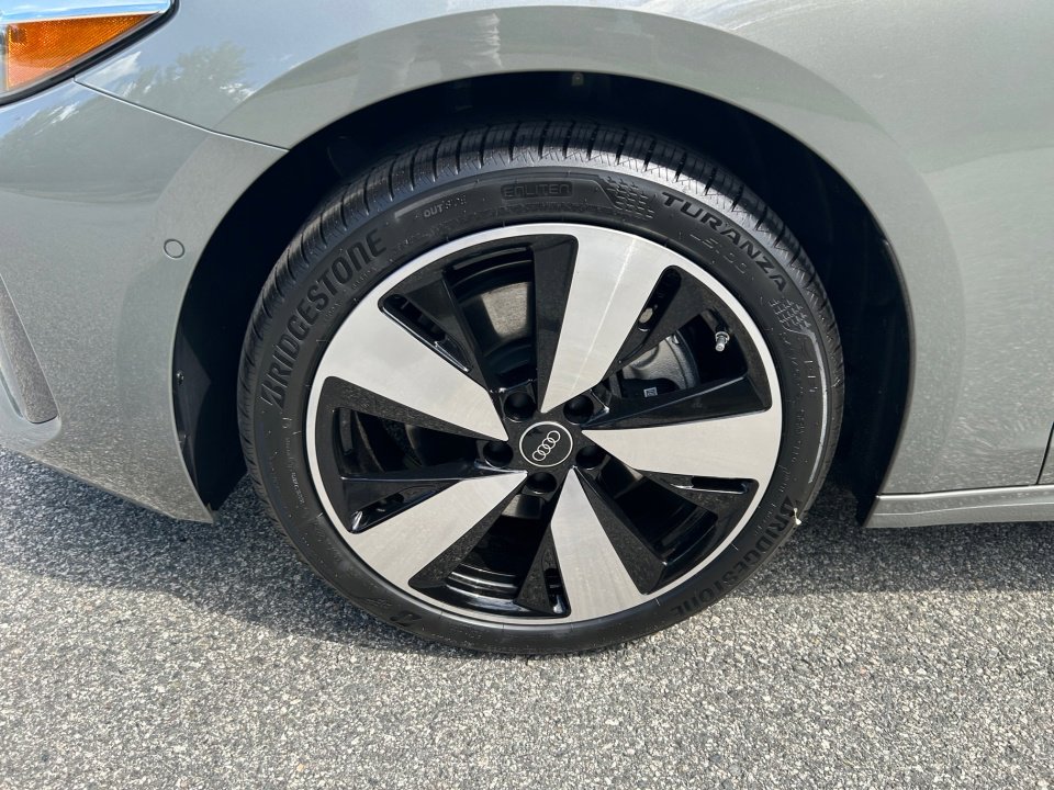 New 2025 Audi A5 2.0T Premium image 27