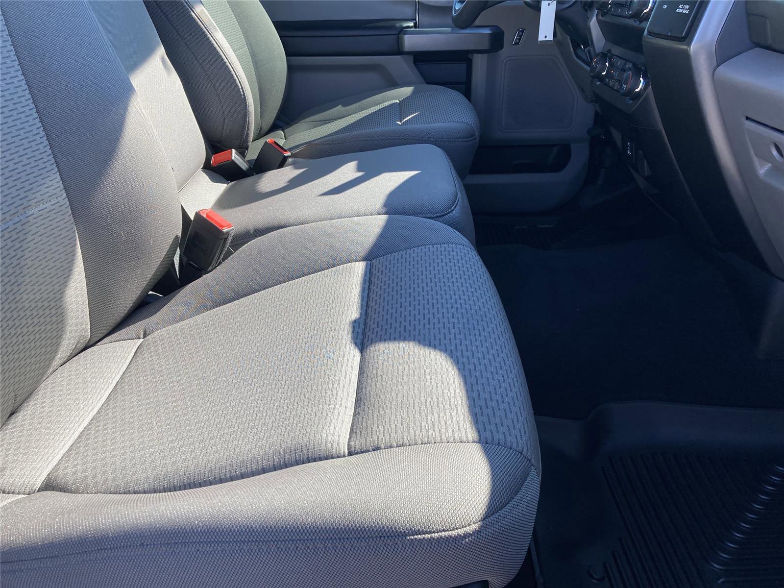 Used 2022 Ford F250 XLT w/ XLT Premium Package image 27