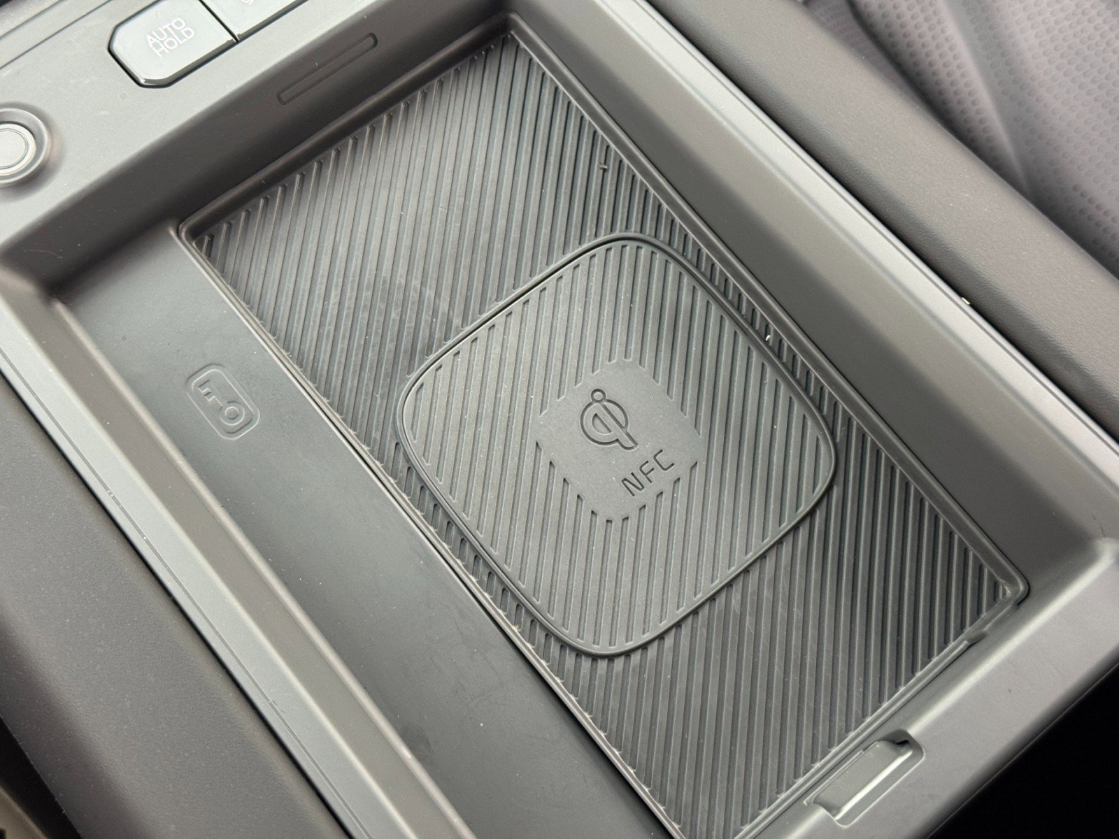 Used 2024 Kia EV9 GT-Line image 32