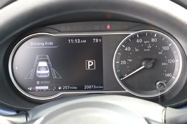 Used 2025 Nissan Versa SV FWD image 23