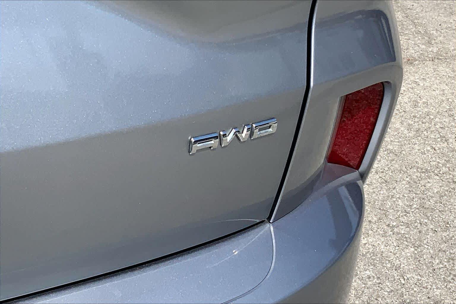 Used 2024 Ford Escape ST-Line AWD/4WD image 10