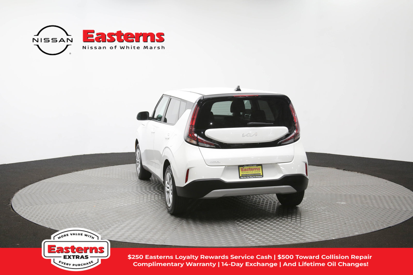 Used 2023 Kia Soul LX FWD image 64