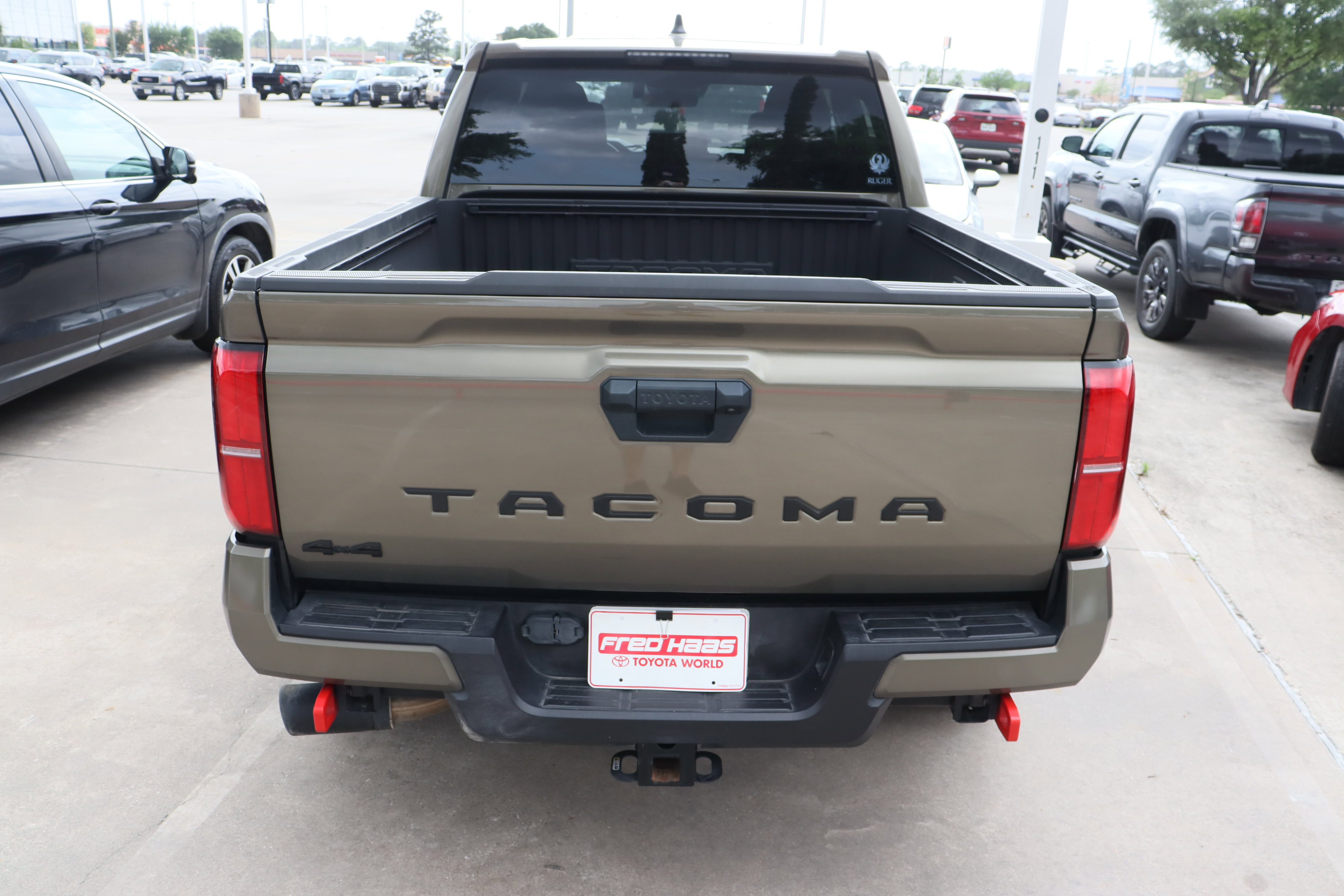 Used 2024 Toyota Tacoma TRD Off-Road image 7
