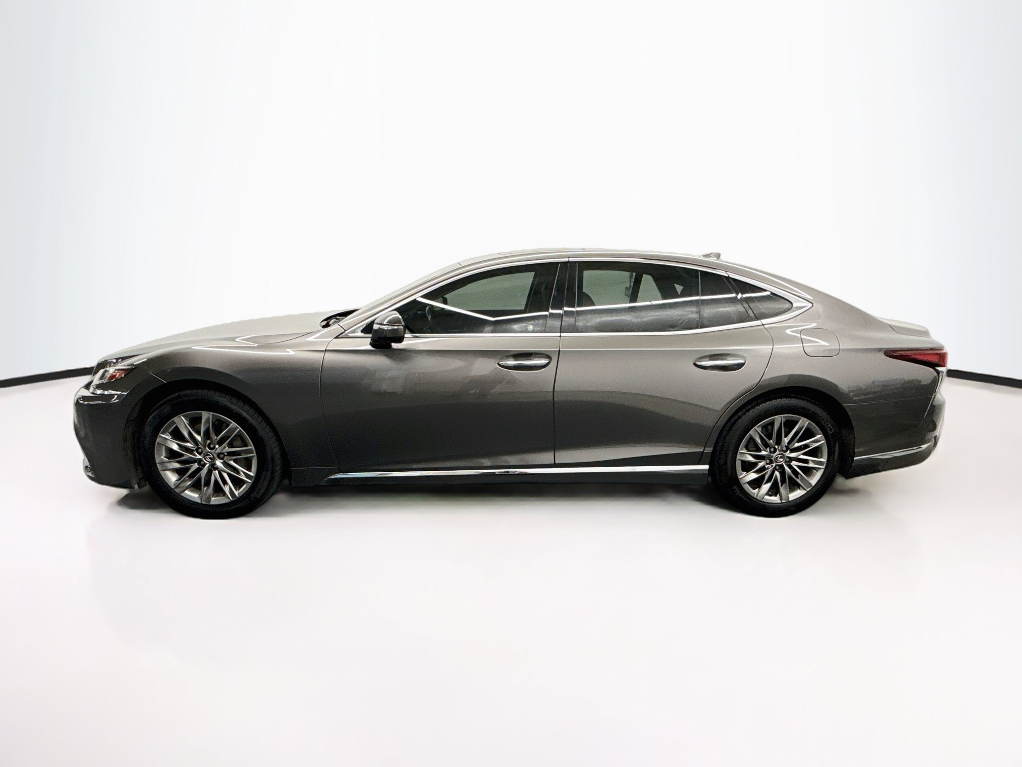 Used 2018 Lexus LS 500 w/ Interior Upgrade Package RWD image 4