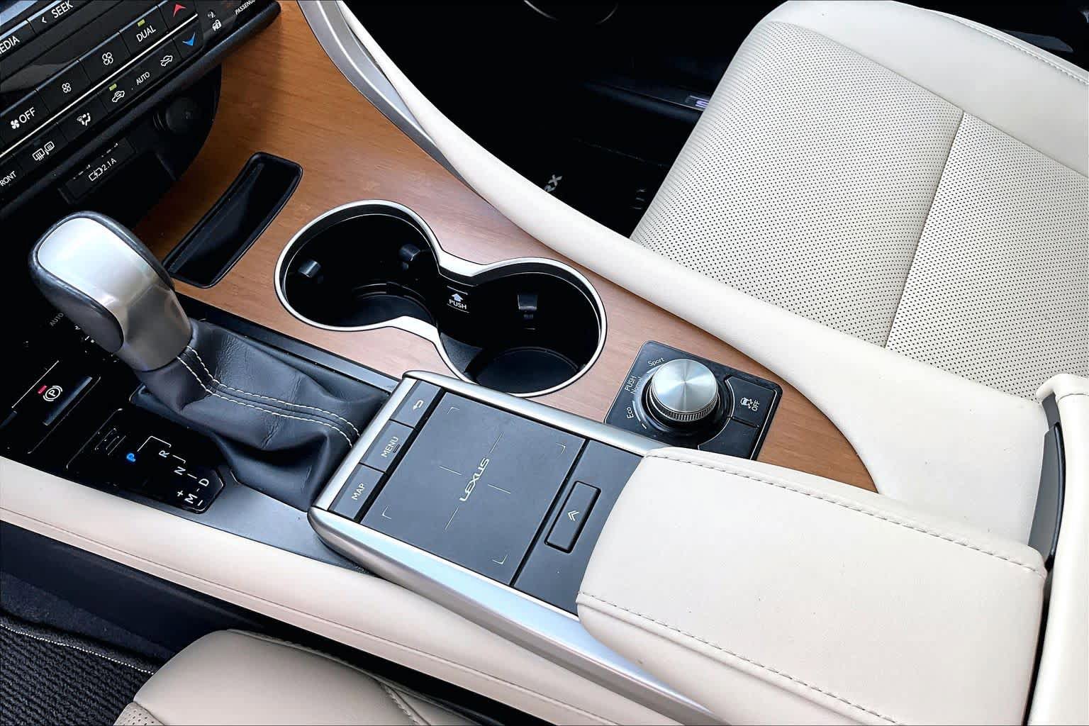 Used 2022 Lexus RX 350 FWD w/ Premium Package image 17