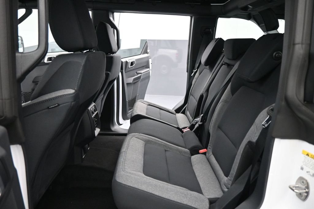 New 2026 Ford Bronco 4-Door AWD/4WD image 18