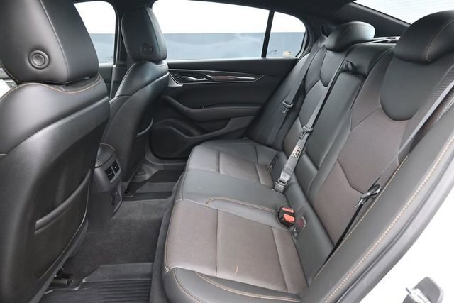 Used 2022 Cadillac CT5 V w/ Premium Package RWD image 30