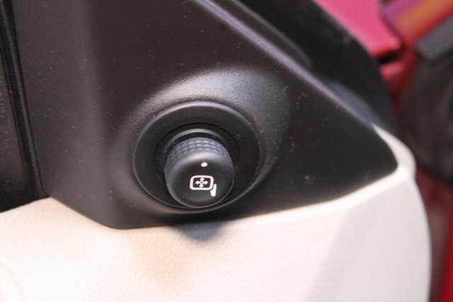 Used 2010 Ford Mustang Coupe image 14